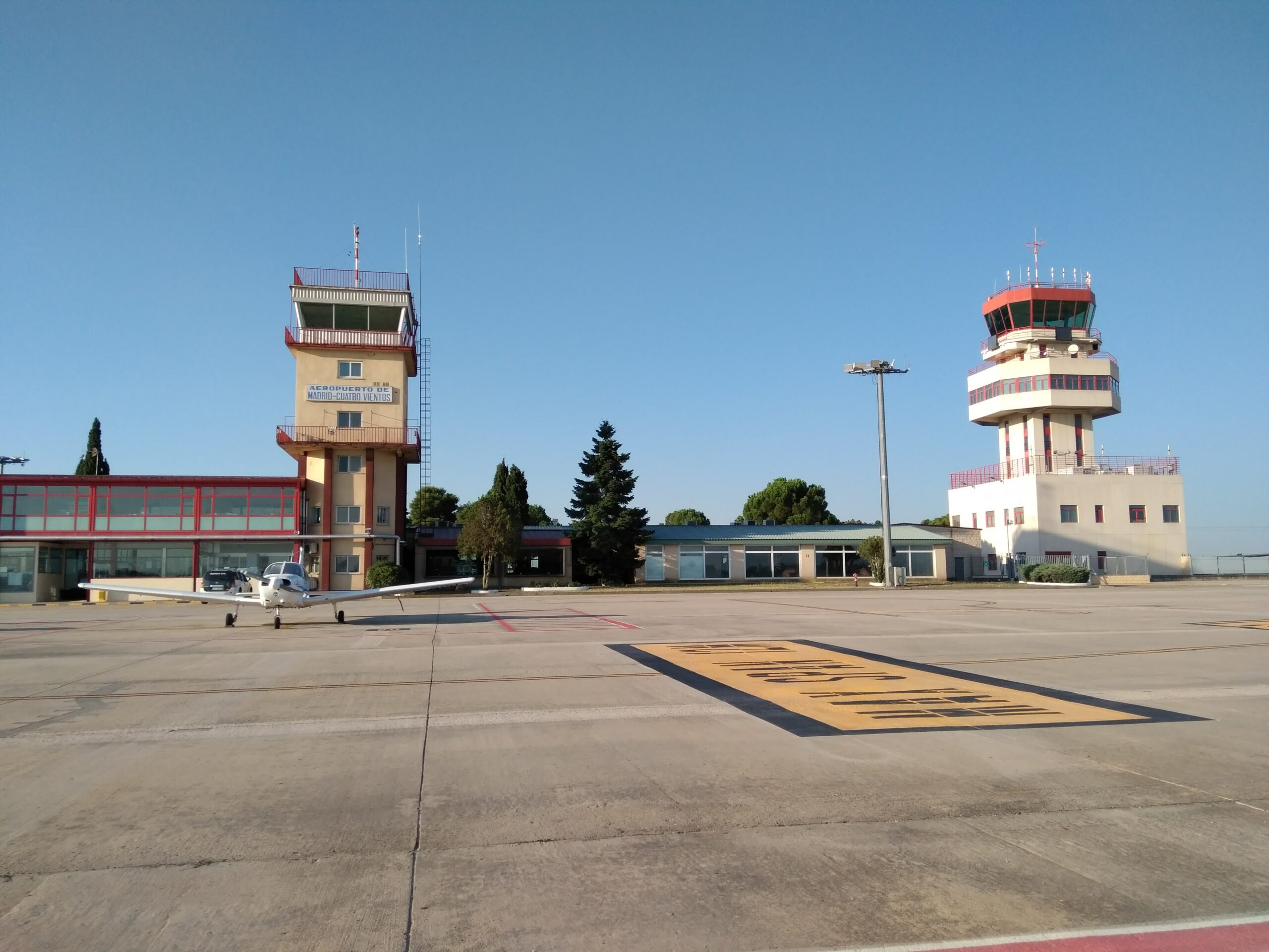 FAMILIARIZACIÓN CONDUCTOR (AEROPUERTO DE CUATRO VIENTOS - MADRID)